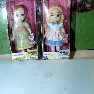 Mini Zuru Alice from Alice from Alice in Wonderland and Anna   from Frozen